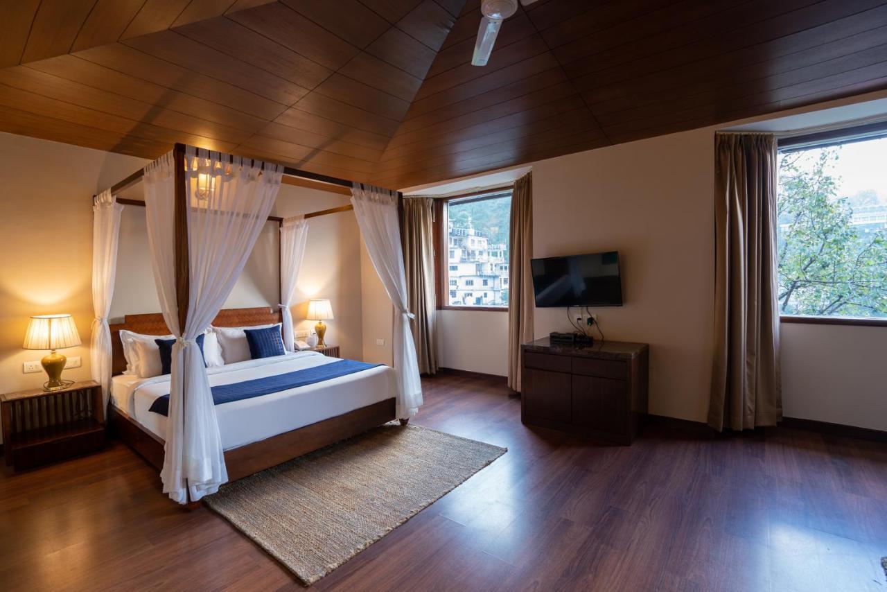 Hotel 8Fold By Larisa Shimla Exterior foto